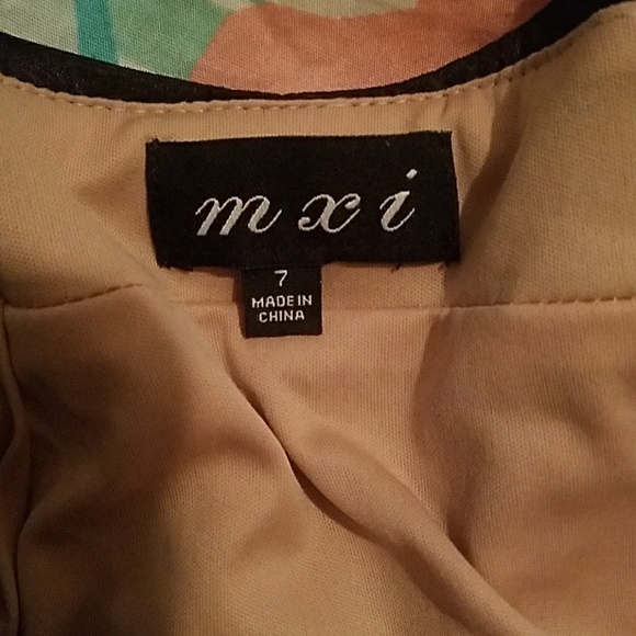 Black Homecoming/Prom Dress - Picture 2 of 3